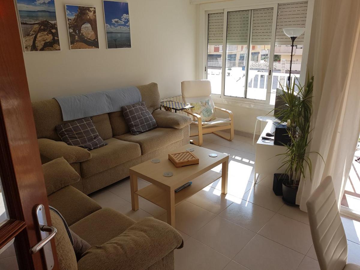 Tulstig Delmar Apartment บิลาโนวา อิลา เจลตรู ภายนอก รูปภาพ