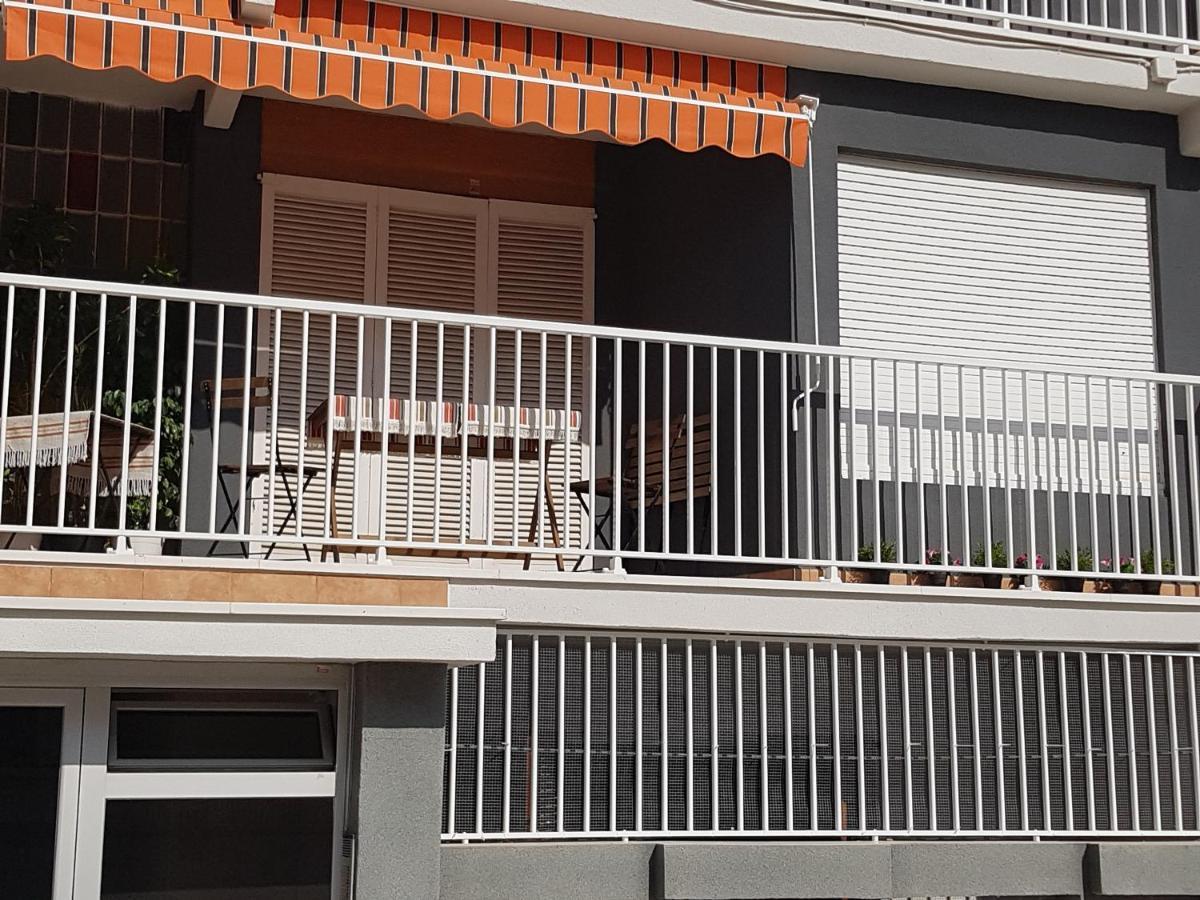 Tulstig Delmar Apartment บิลาโนวา อิลา เจลตรู ภายนอก รูปภาพ